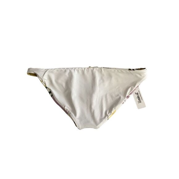 Vitamin A By Amahlia Stevens - Picture 9 of 10